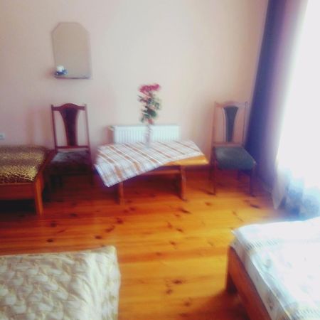 Park House Hotel Pochaiv Room photo